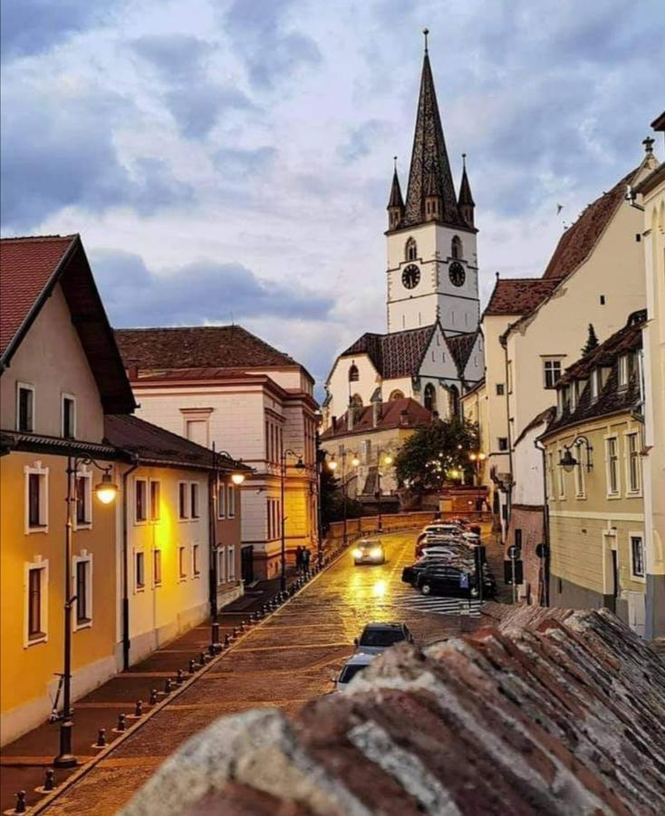 Ferienwohnung Enjoy Hermannstadt Exterior foto