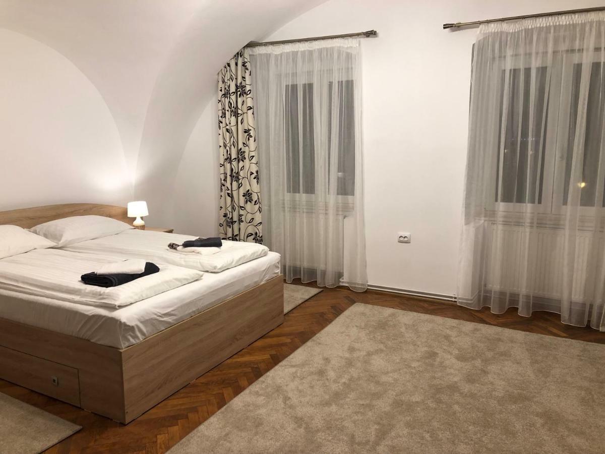 Ferienwohnung Enjoy Hermannstadt Exterior foto