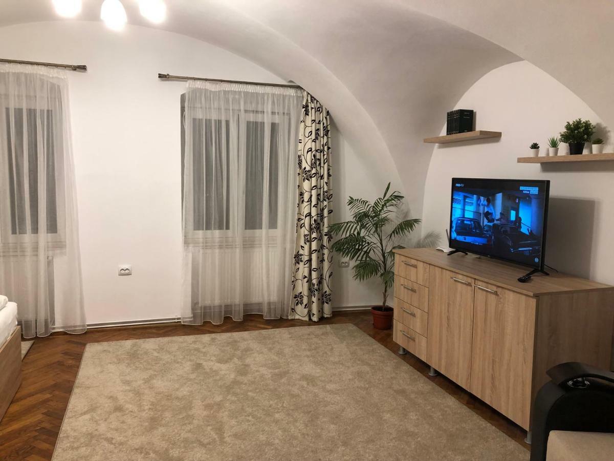 Ferienwohnung Enjoy Hermannstadt Exterior foto